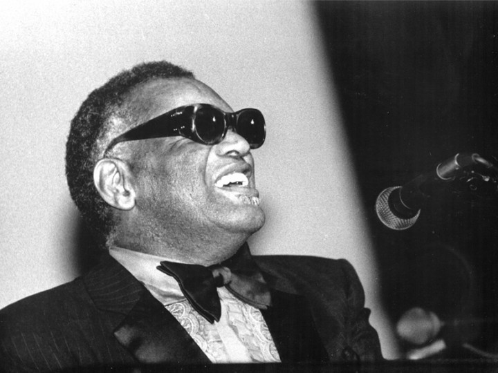 7-Leni-Sinclair-Ray-Charles-1981